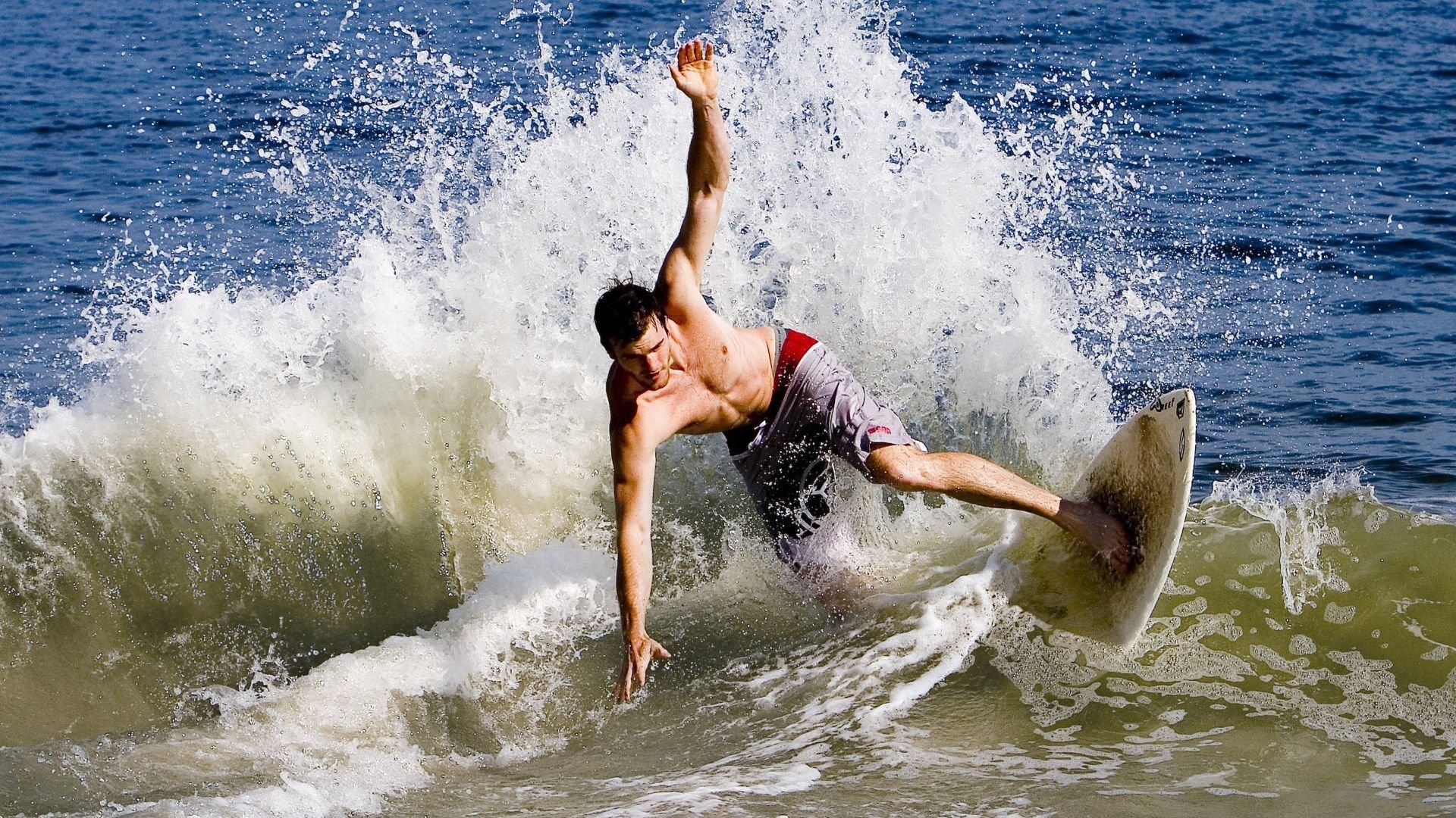 乐鱼体育APP官方下载-林丹获体育传播特别贡献荣誉，林丹体育明星成长故事简介