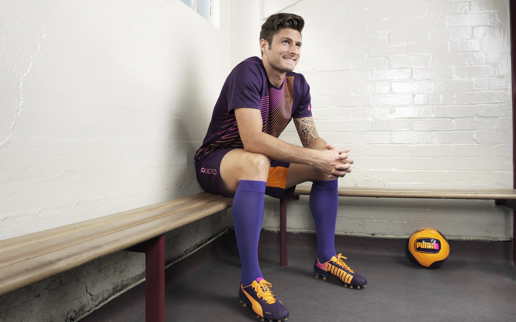 林丹获体育传播特别贡献荣誉，林丹体育明星成长故事简介